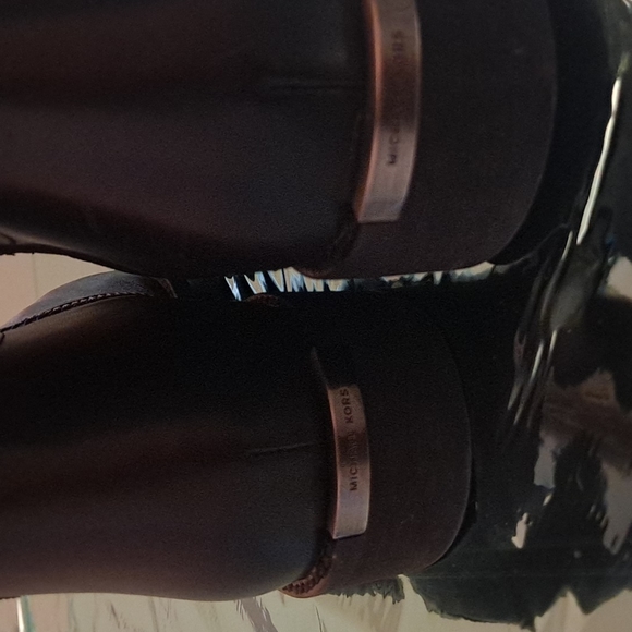 Leather Boots - Picture 3 of 3